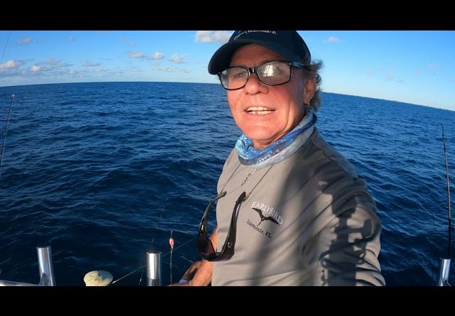 Barry on the Early Bird... Late October jumbo yellowtails, slammer mahi!