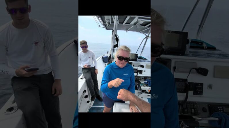 Mutton snapper fishing using live baits.